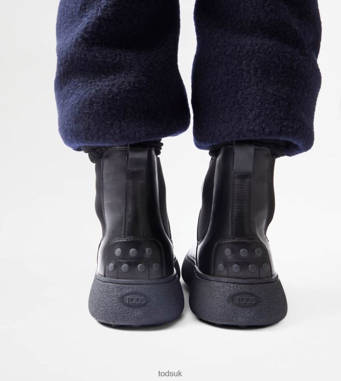 Tod's Men W. G. Chelsea Boots in Leather 602L84803 Black