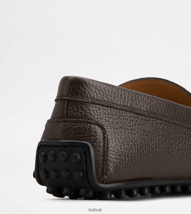 Tod's Men City Gommino Driving Shoes in Leather 602L84696 Brown