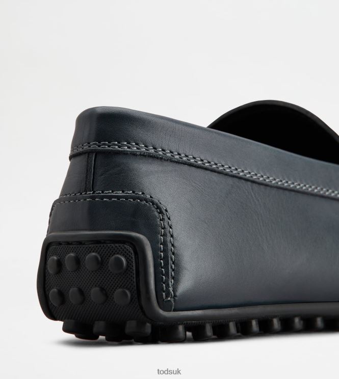 Tod's Men City Gommino Driving Shoes in Leather 602L84752 Blue