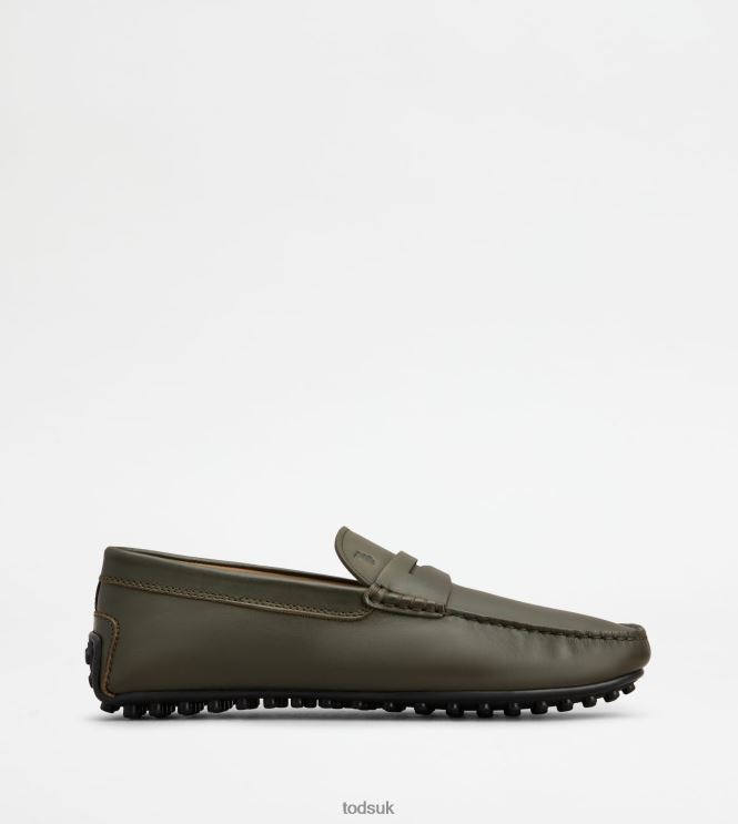 Tod's Men City Gommino Driving Shoes in Leather 602L84772 Green
