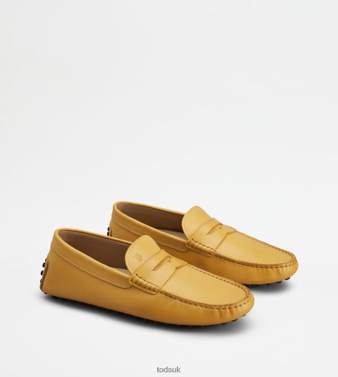 Tod's Men Gommino Driving Shoes in Leather 602L84731 Yellow