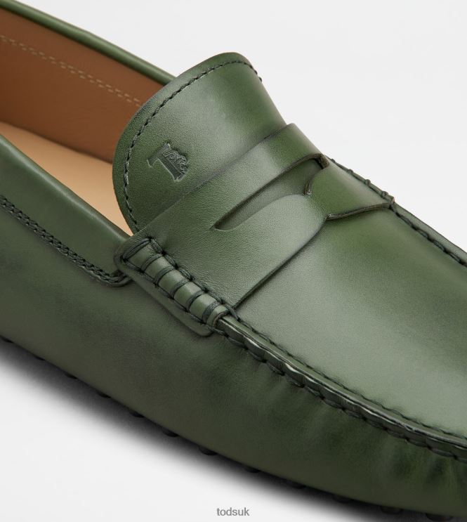 Tod's Men Gommino Driving Shoes in Leather 602L84736 Green