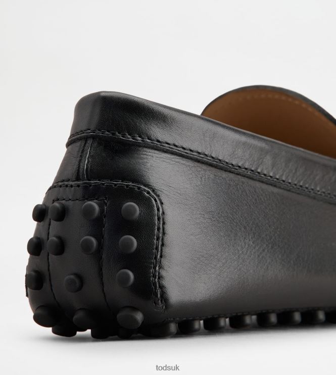 Tod's Men Gommino Driving Shoes in Leather 602L84775 Black