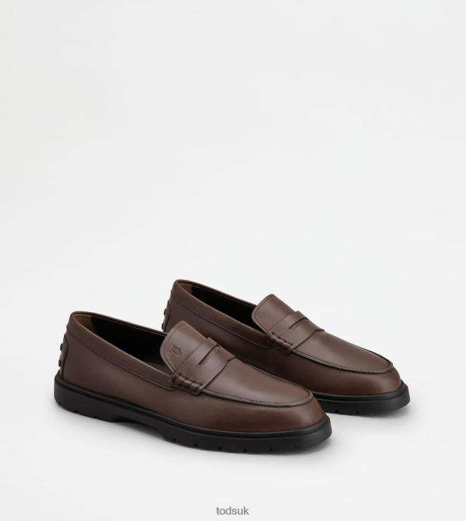 Tod's Men Loafers in Leather 602L84681 Brown