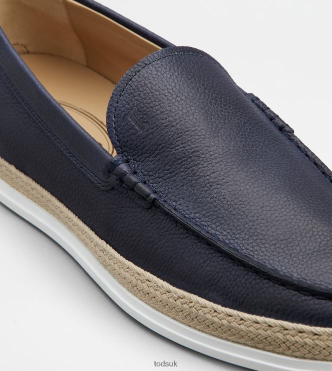 Tod's Men Slipper Loafers in Leather 602L84900 Blue
