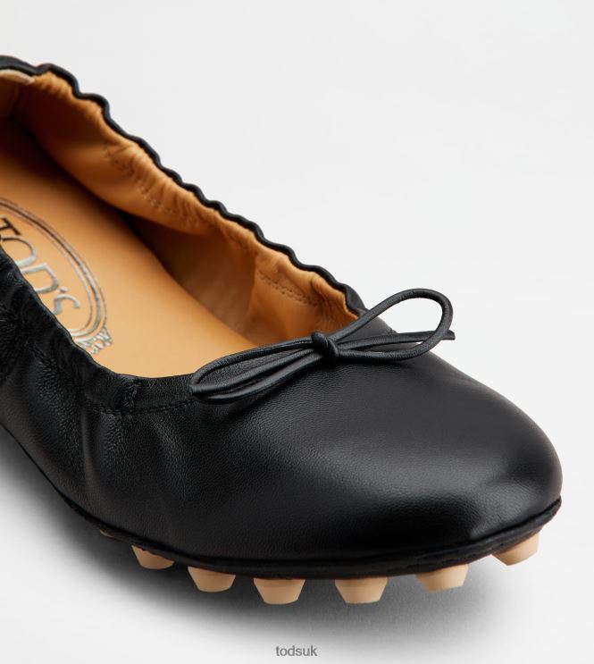Tod's Women Bubble Ballerinas in Leather 602L84189 Black/Off White