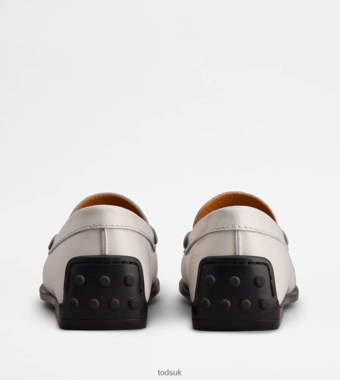 Tod's Women City Gommino Driving Shoes in Leather 602L8472 White