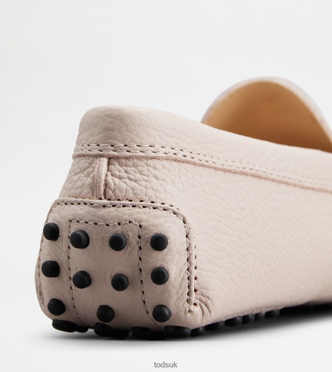 Tod's Women Gommino Driving Shoes in Leather 602L84110 Pink