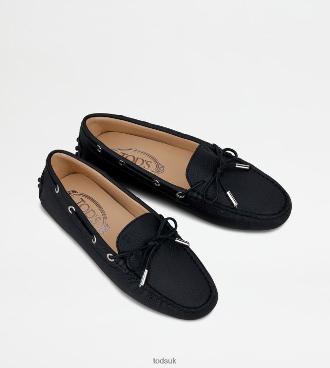 Tod's Women Gommino Driving Shoes in Leather 602L84117 Black