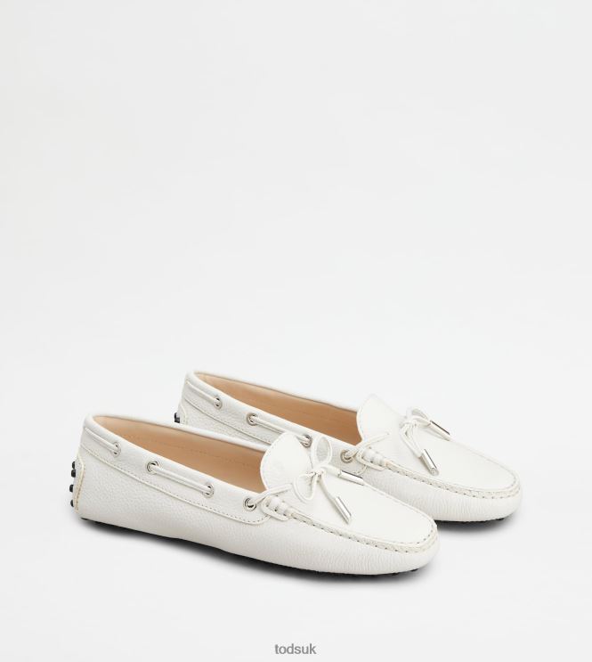 Tod's Women Gommino Driving Shoes in Leather 602L8466 White