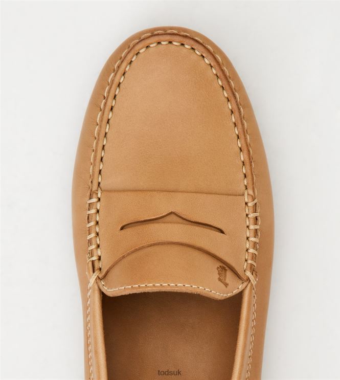 Tod's Women Gommino Driving Shoes in Leather 602L8496 Brown