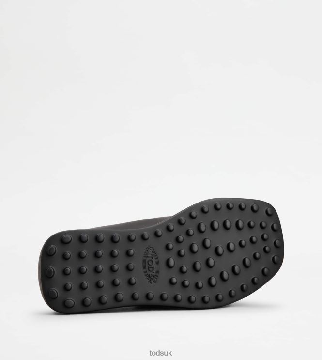 Tod's Women Sandals in Leather 602L84207 Black