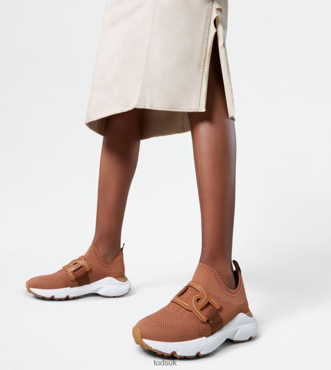 Tod's Women Sneakers in High-Tech Fabric 602L84124 Brown